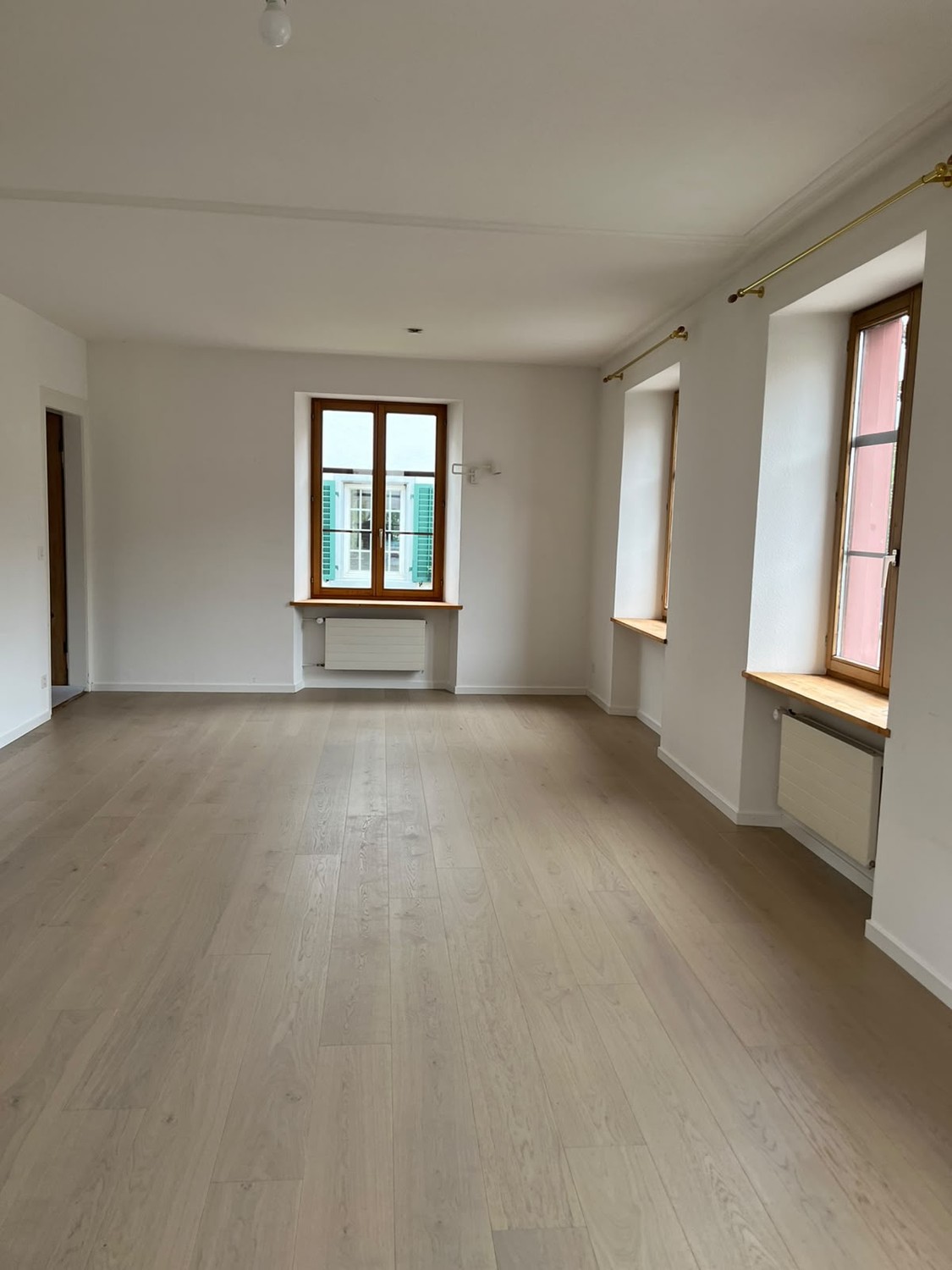 6 rooms single house