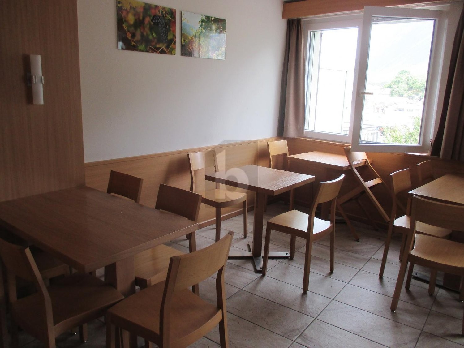 93m² restaurant, photo 4 of 4