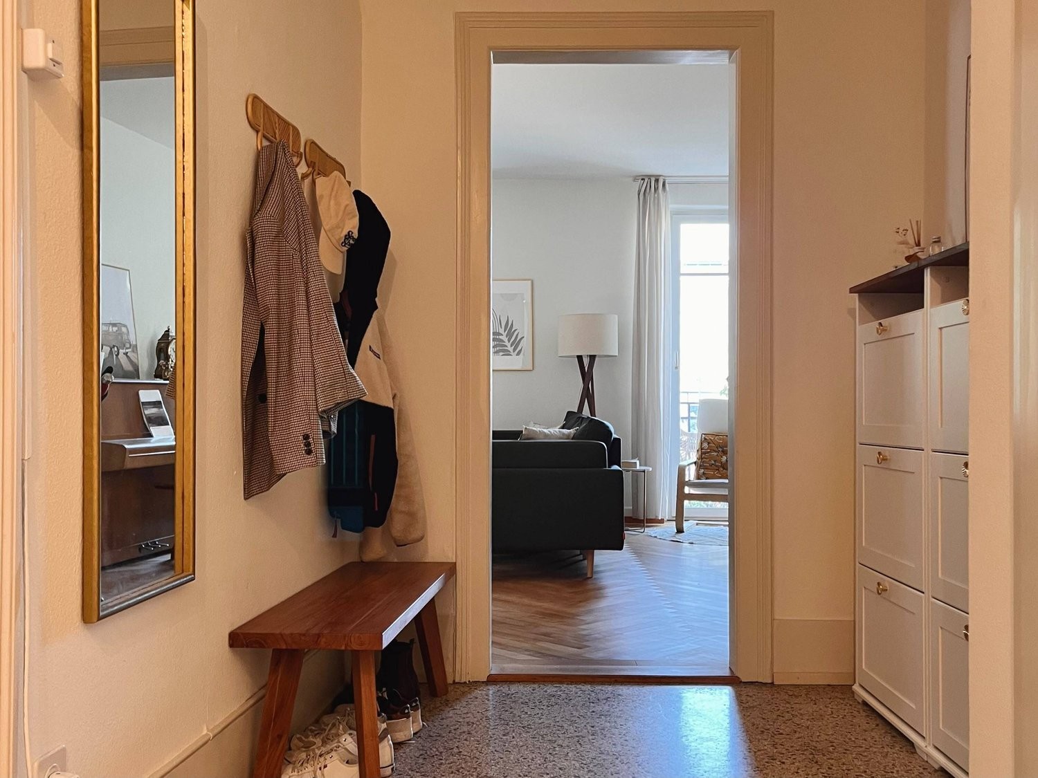 2 ½ rooms furnished flat