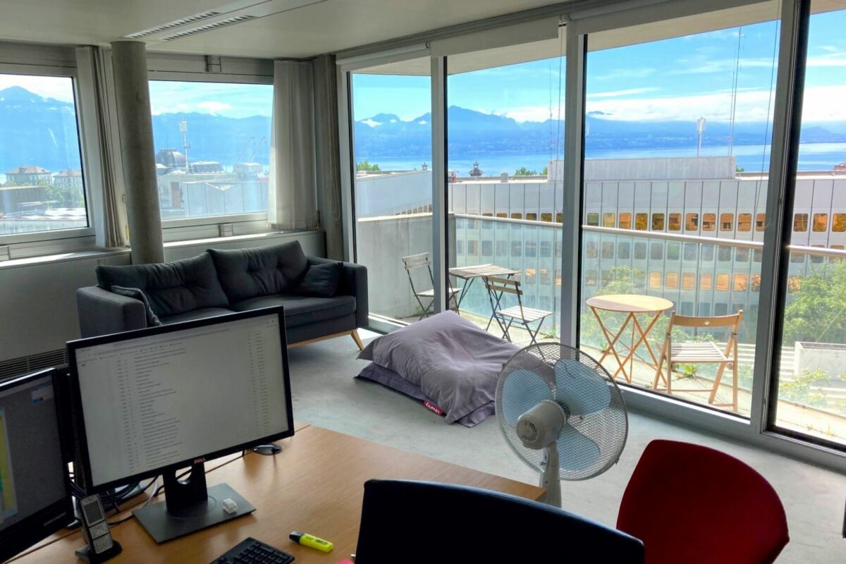 271m² office, photo 3 of 5