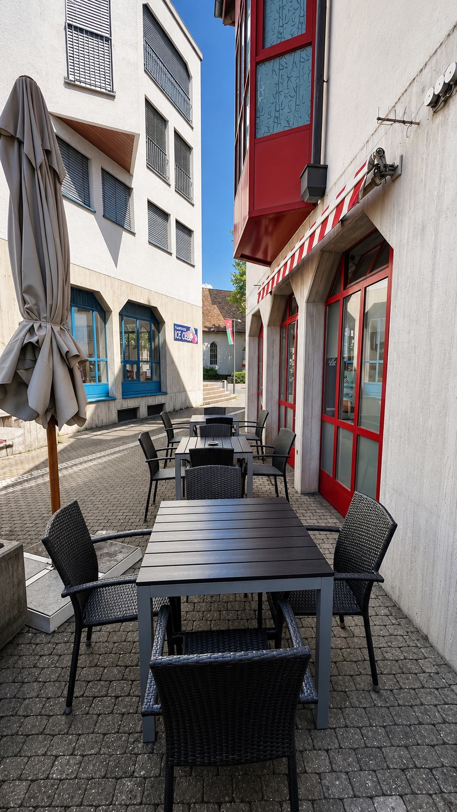 Restaurant, photo 1 of 3