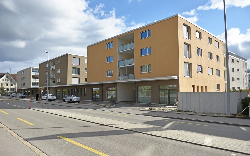 185m² commercial