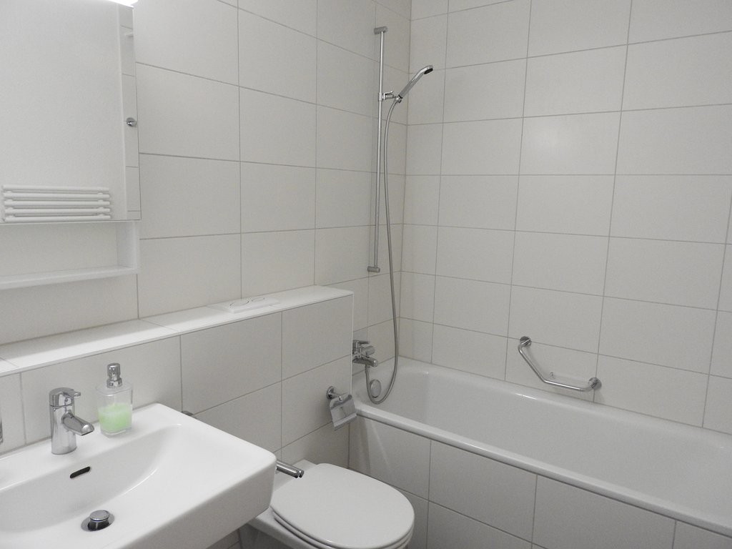 2 rooms apartment, photo 8 of 8