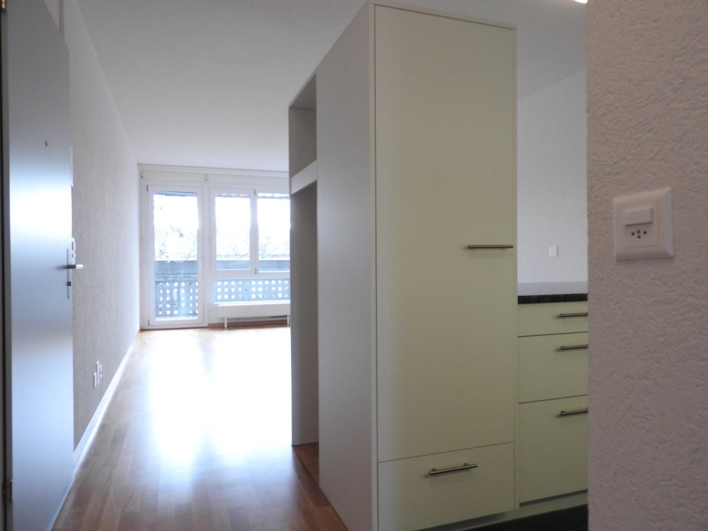2 rooms apartment, photo 4 of 8