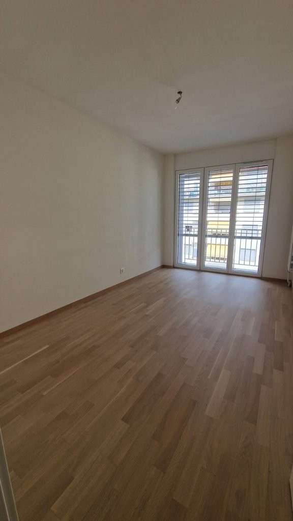 5 rooms apartment, photo 3 of 10