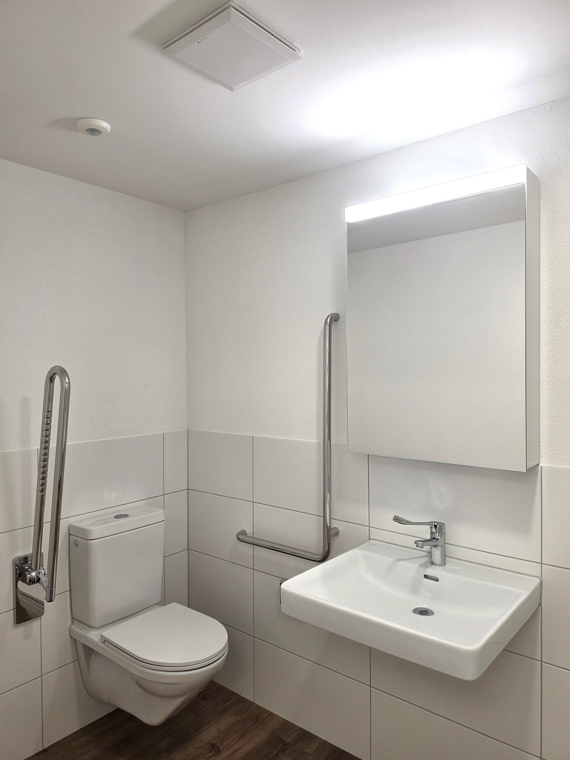 200m² commercial, photo 6 of 10