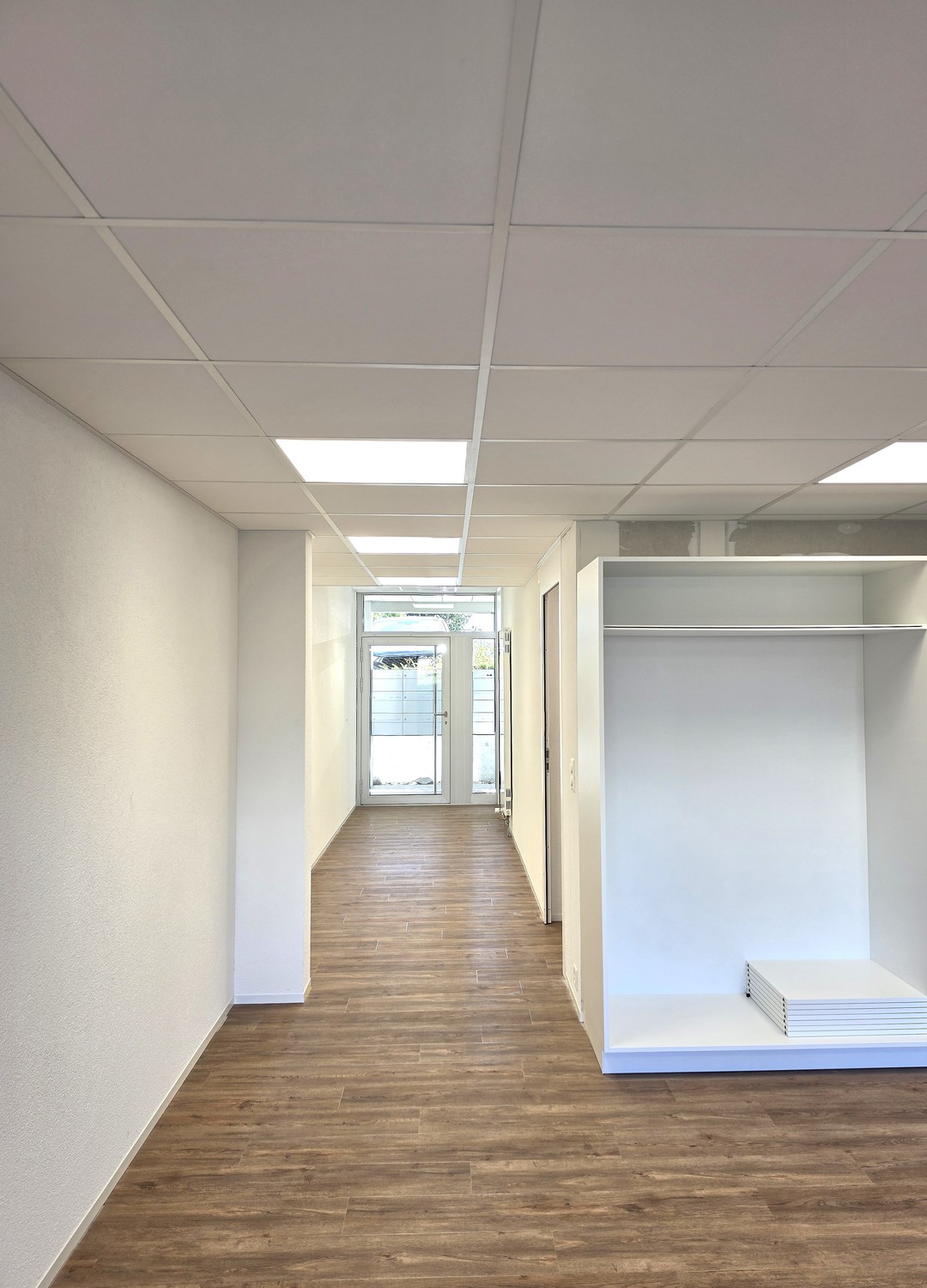 200m² commercial, photo 8 of 10
