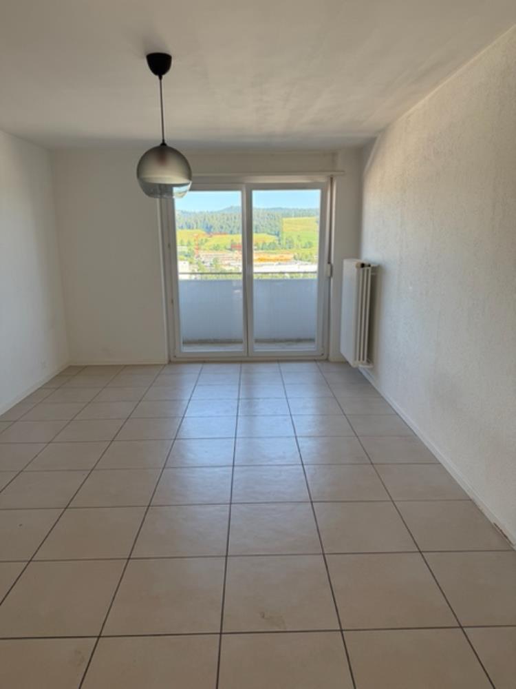 4 rooms apartment, photo 4 of 9