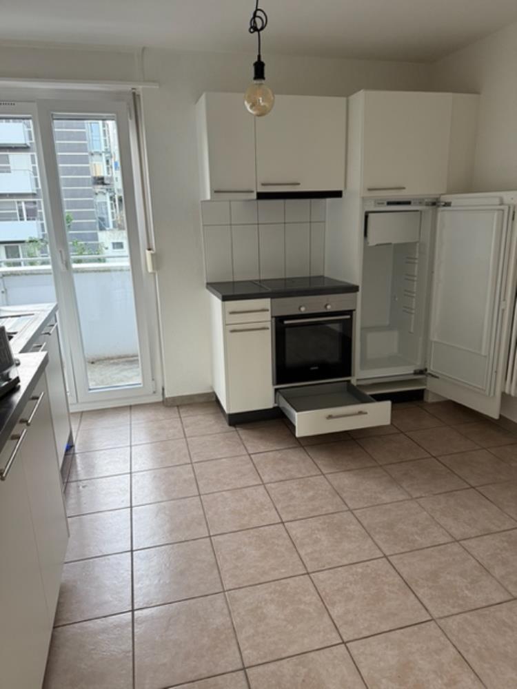 4 rooms apartment, photo 8 of 9