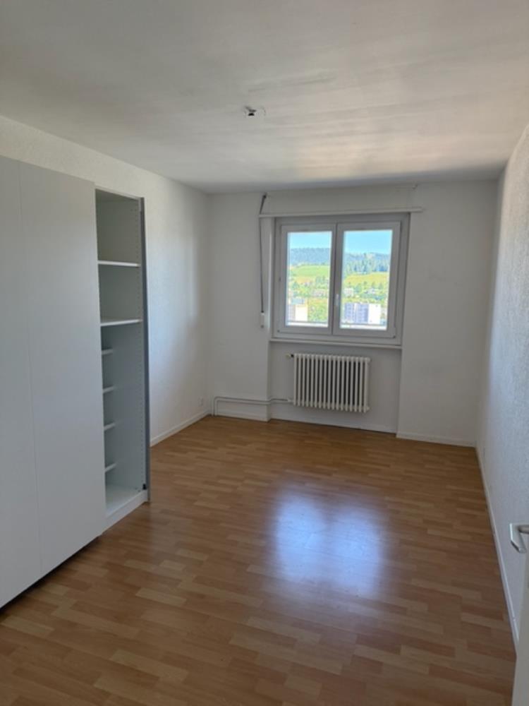 4 rooms apartment, photo 7 of 9