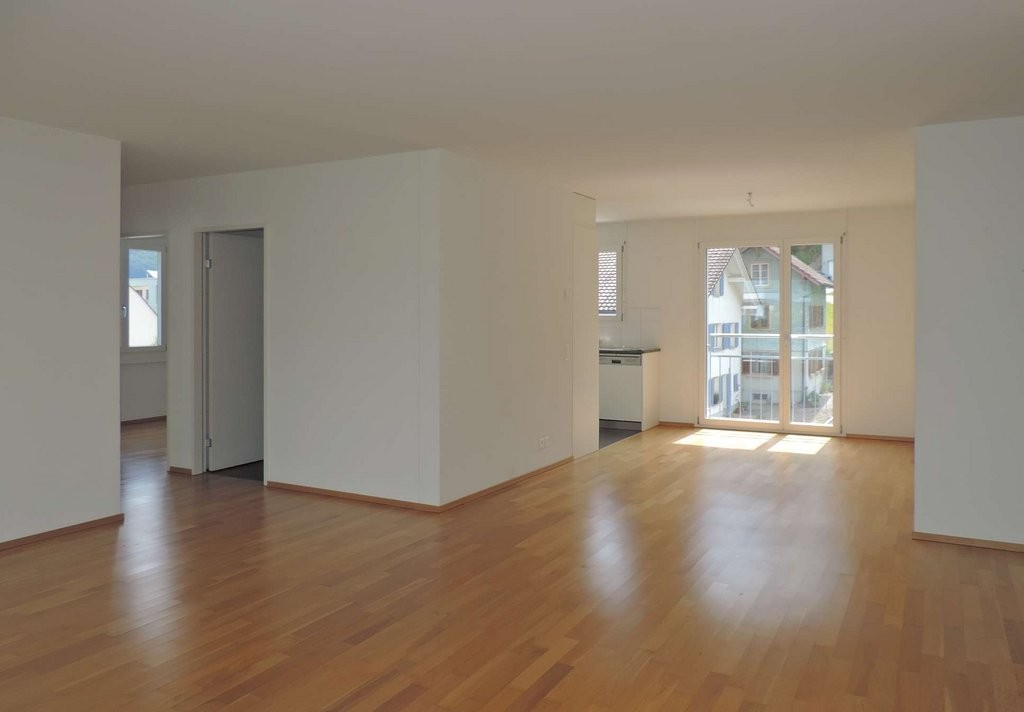 Appartamento di 4 ½ locali, foto 3 di 6