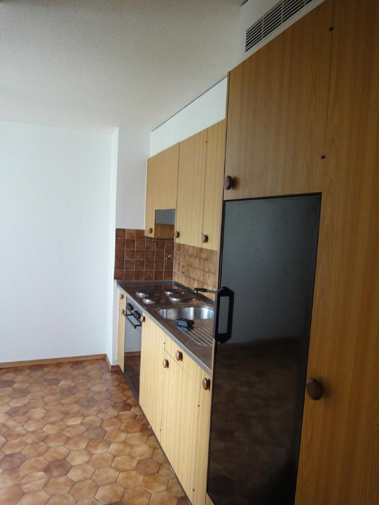 4 rooms apartment, photo 3 of 10