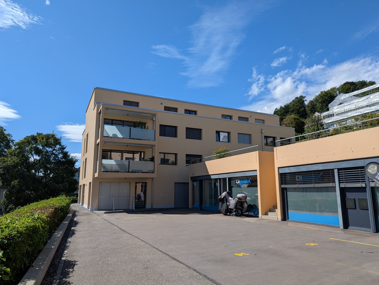 Commerce de 75m², photo 2 sur 3