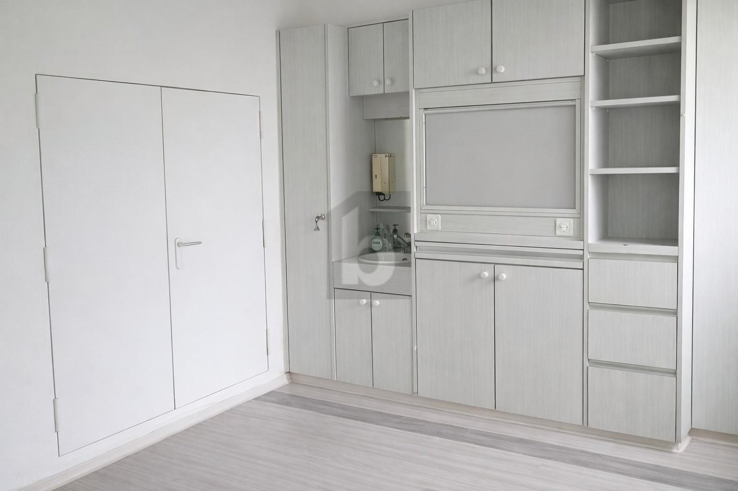 230m² practice, photo 4 of 4