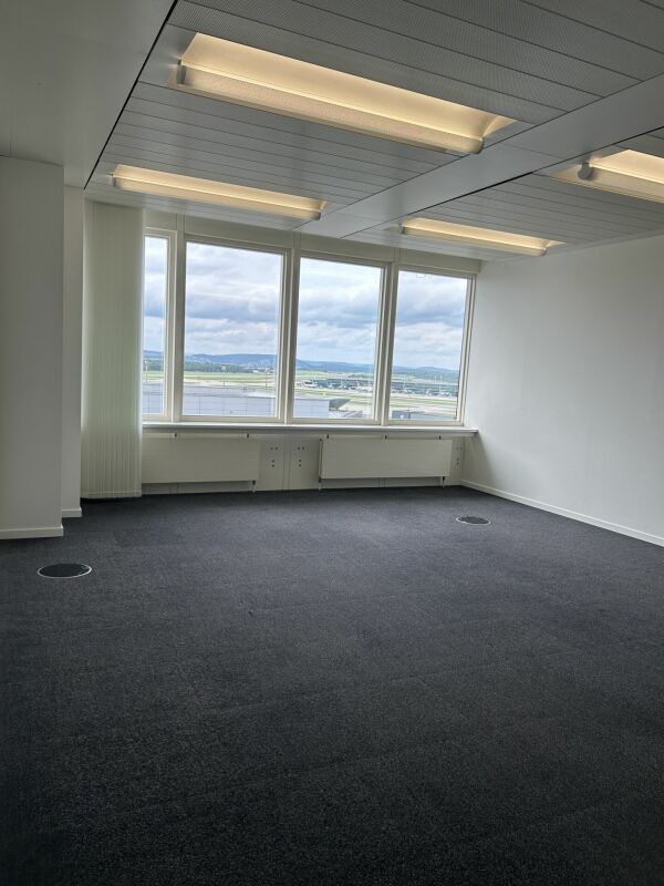 135m² office, photo 6 of 8