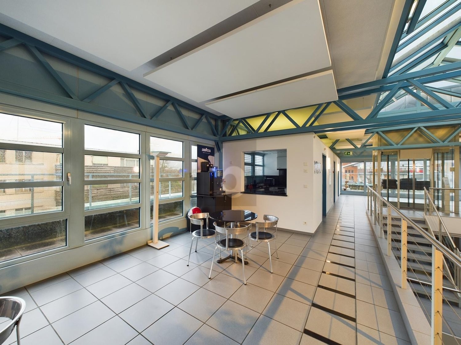 25m² office, photo 3 of 4