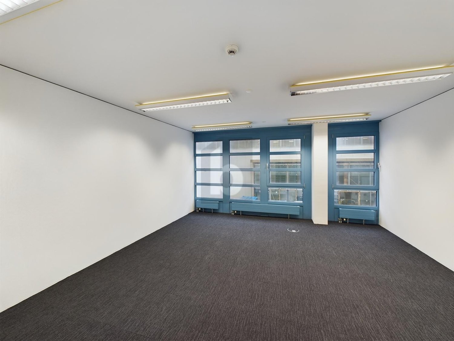 25m² office, photo 2 of 4