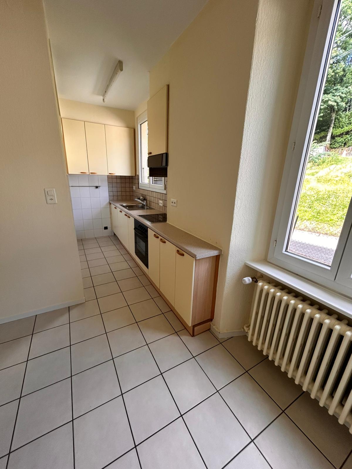 Möblierte 4 ½ Zimmer Wohnung
