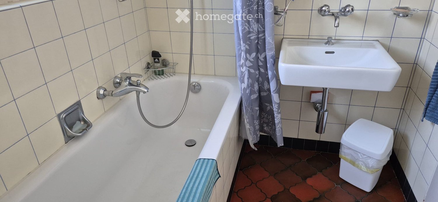 5 rooms apartment

For rent from 1. November 2026 or date to be agreed.
The apartment consists of kitchen, bathroom, separate WC, 4 rooms, 1 terrace plus uncovered parking space., photo 2 of 5