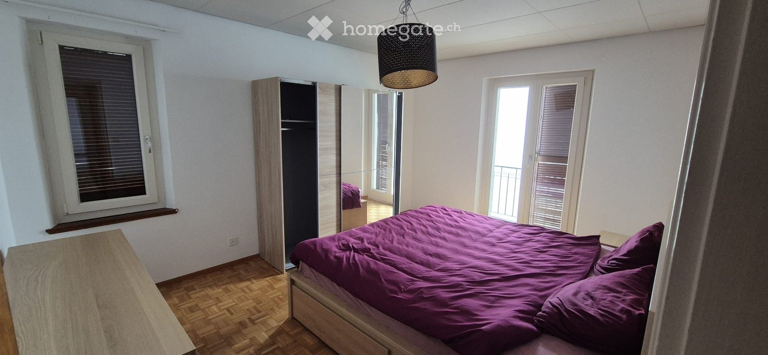 5 rooms apartment

For rent from 1. November 2026 or date to be agreed.
The apartment consists of kitchen, bathroom, separate WC, 4 rooms, 1 terrace plus uncovered parking space., photo 3 of 5