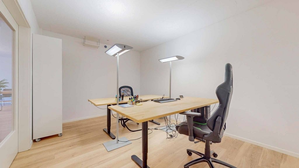 175m² shop, photo 7 of 10