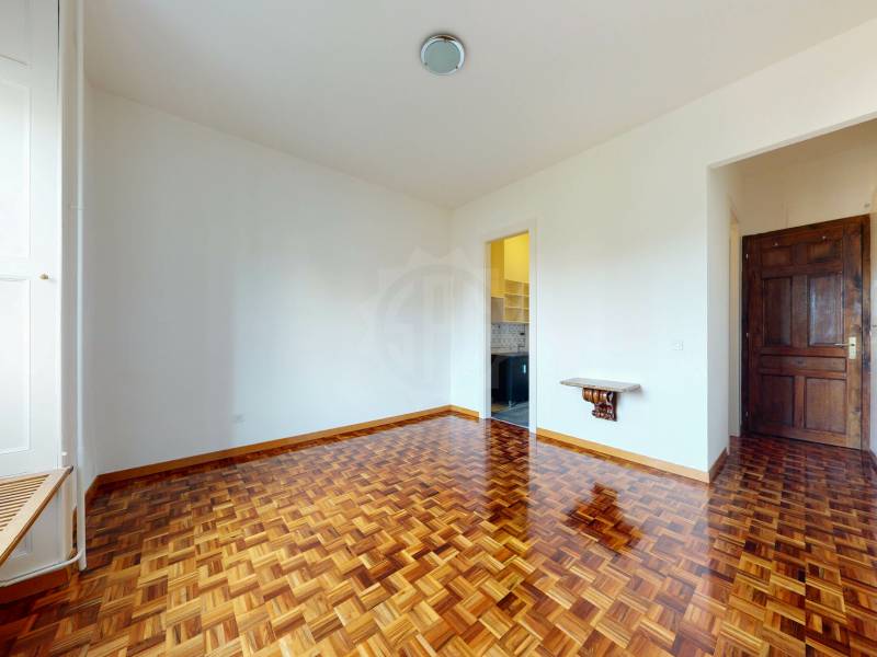 23m² office