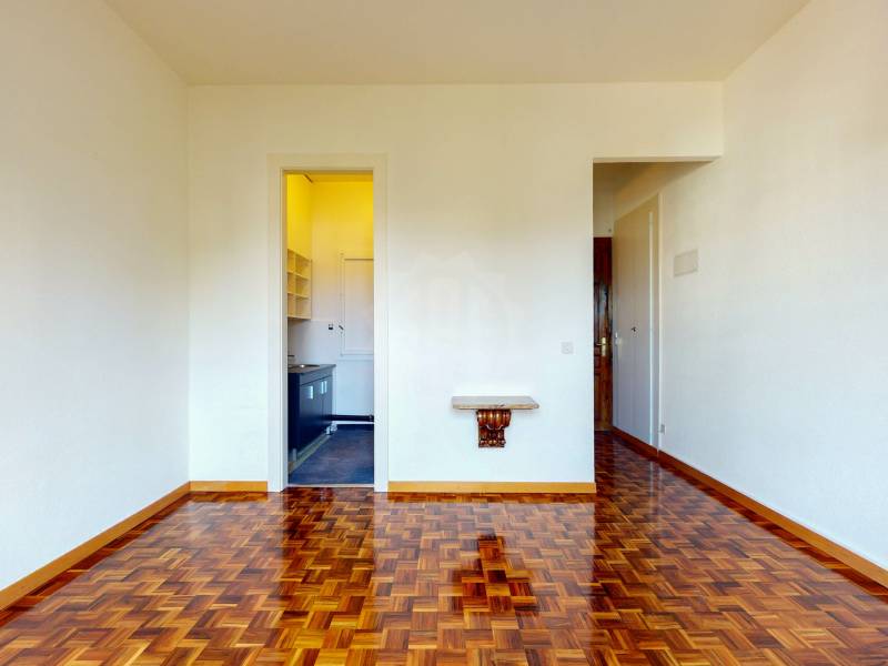 23m² office