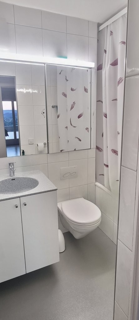 4 rooms apartment, photo 7 of 8