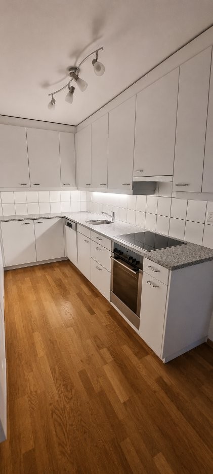 4 rooms apartment, photo 2 of 8