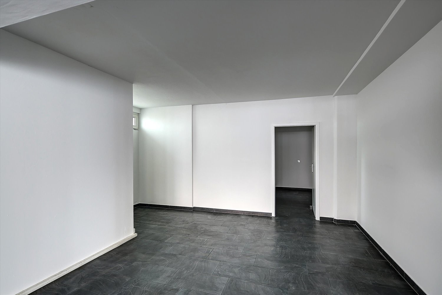 negozio di 162m²