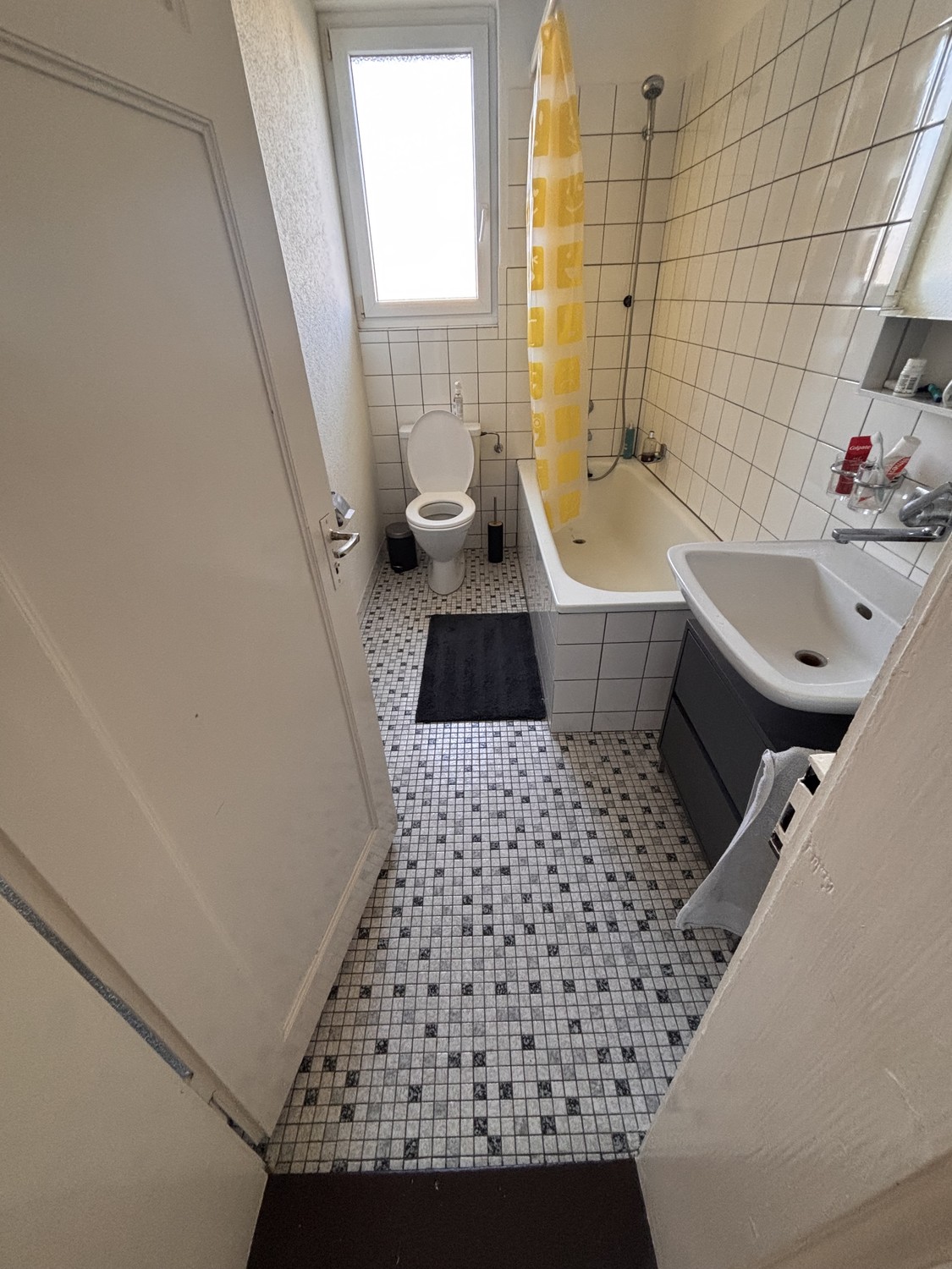 Appartamento di 2 ½ locali, foto 2 di 6