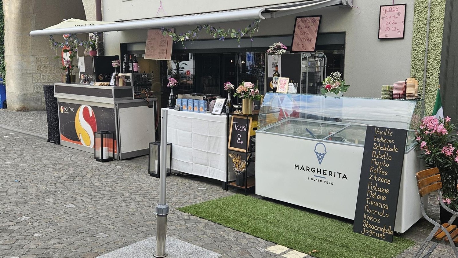 60m² commercial