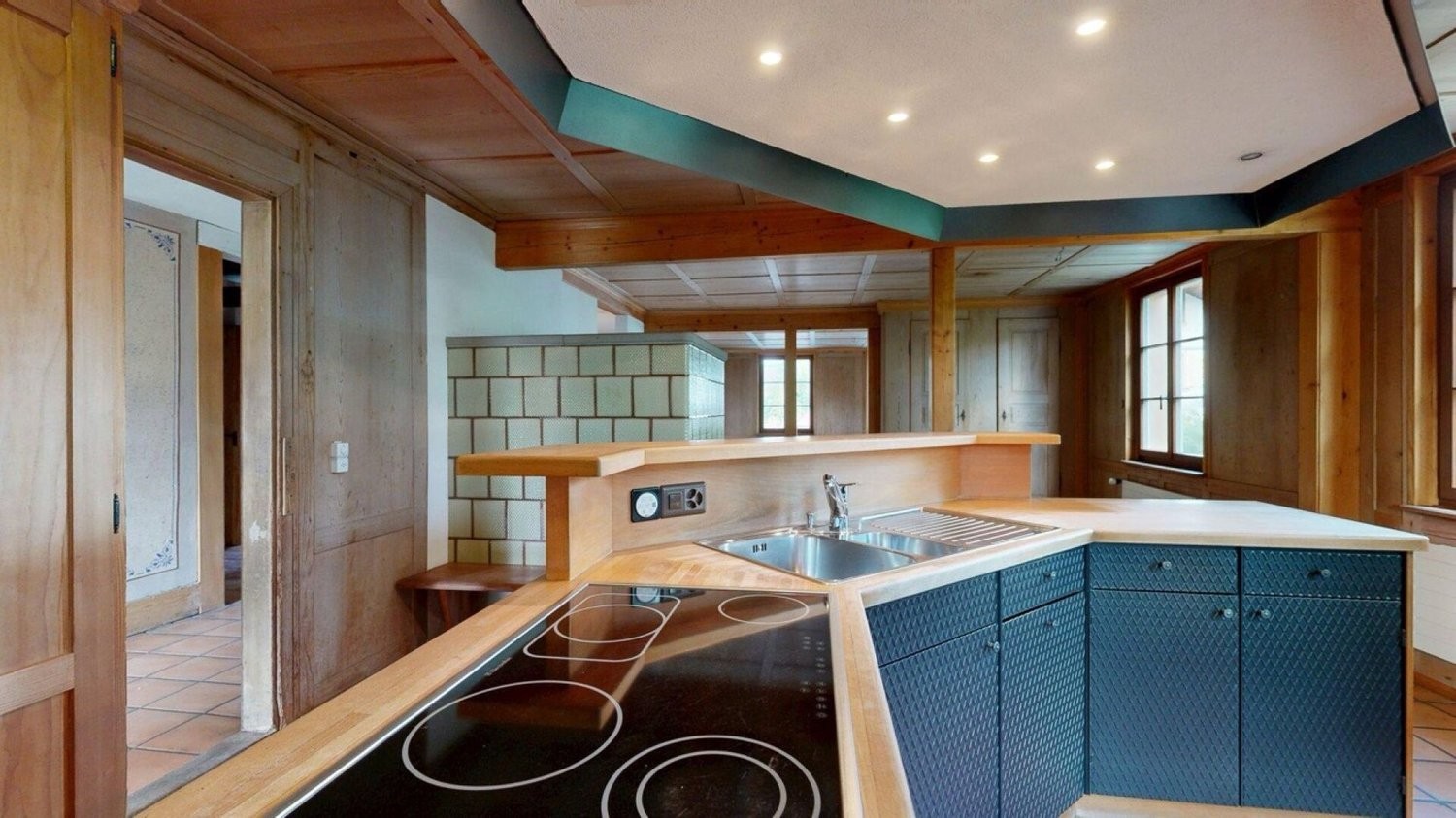 Living / commercial building, photo 6 of 10