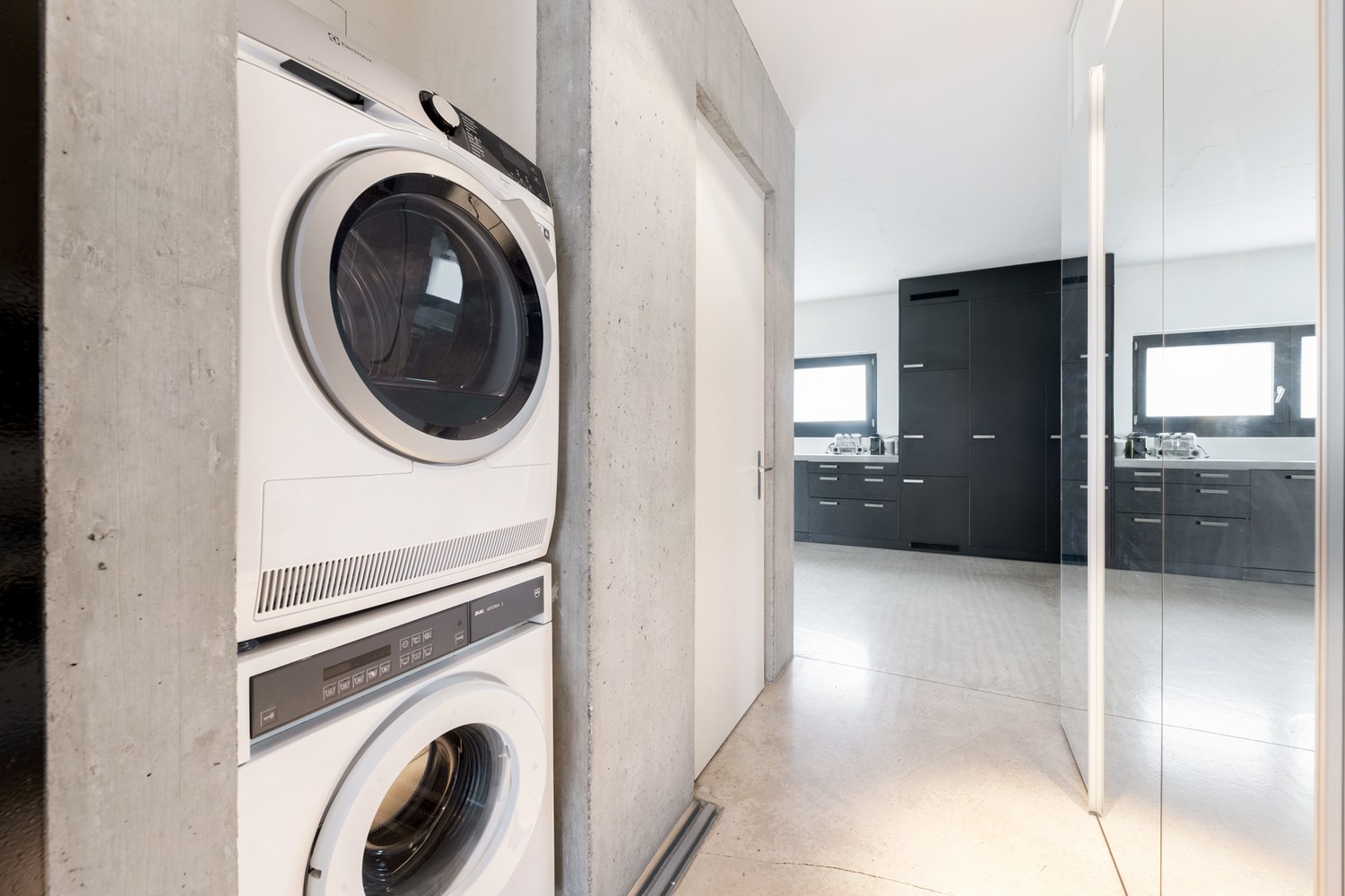 3 ½ rooms apartment, photo 1 of 8