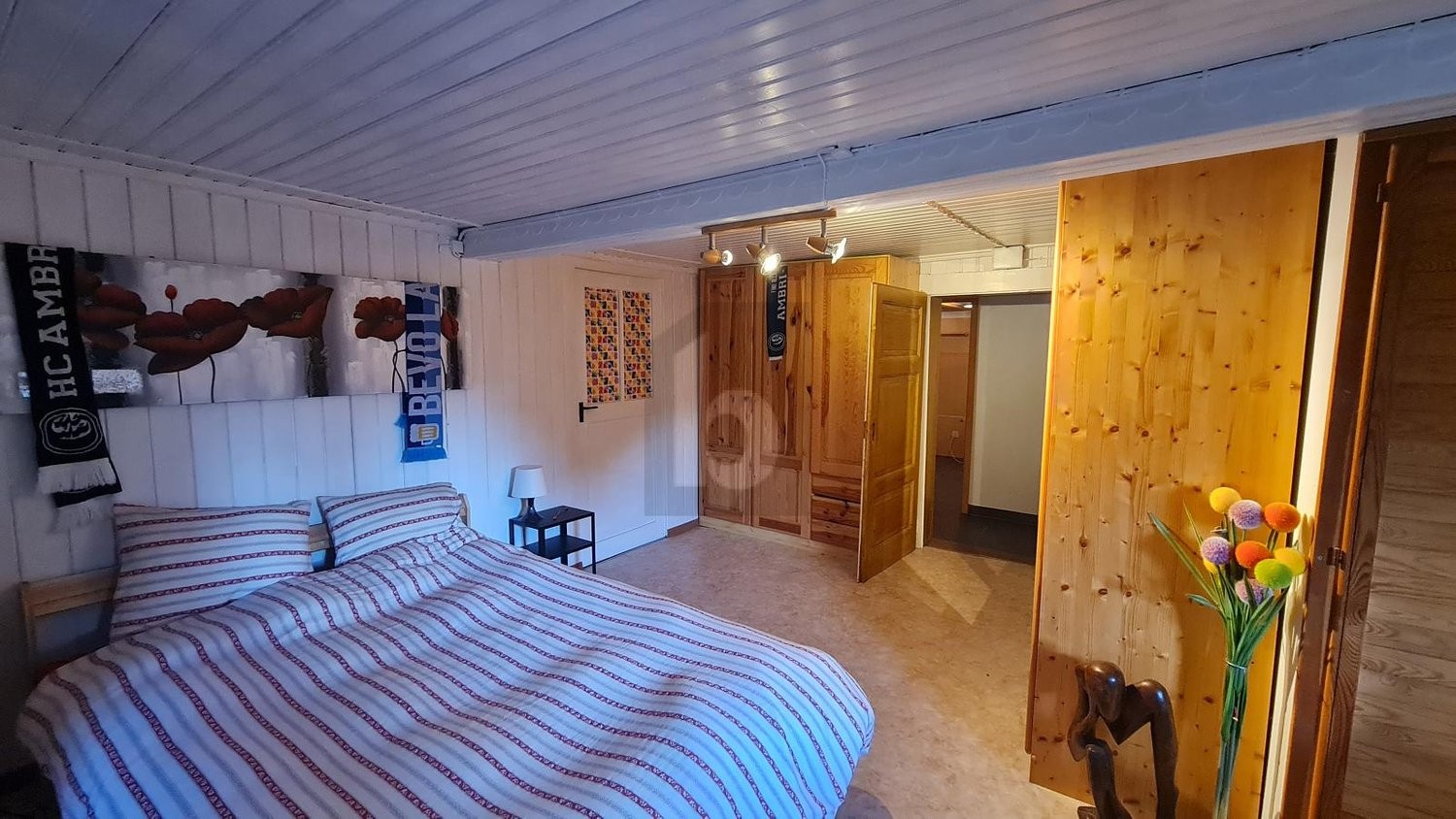 7 rooms chalet, photo 3 of 4