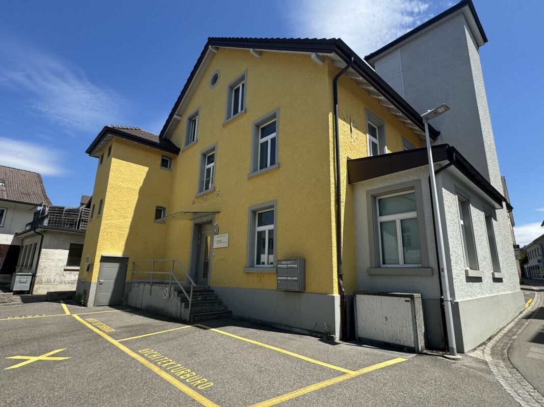324m² commercial, photo 2 of 6