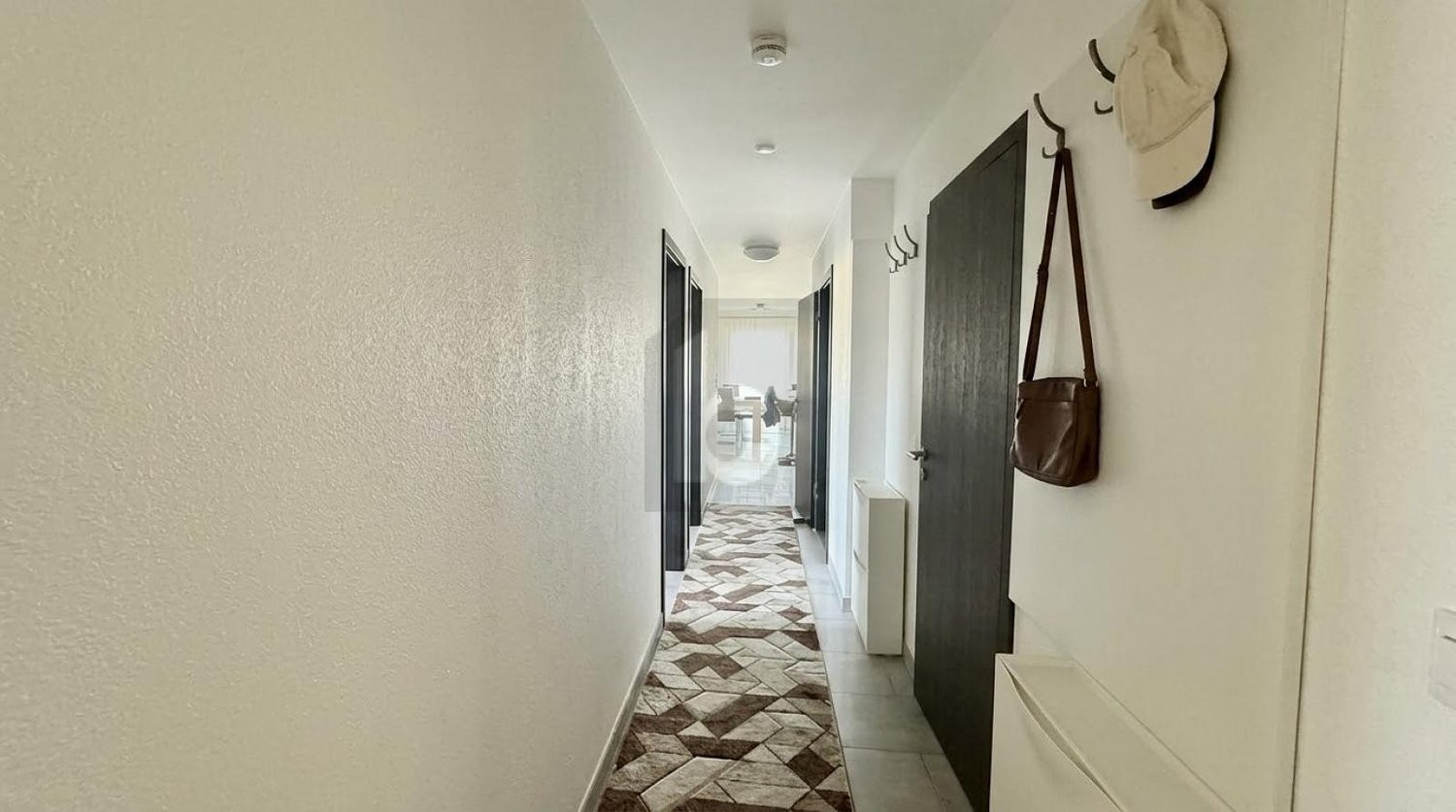 4 ½ rooms apartment, photo 2 of 4