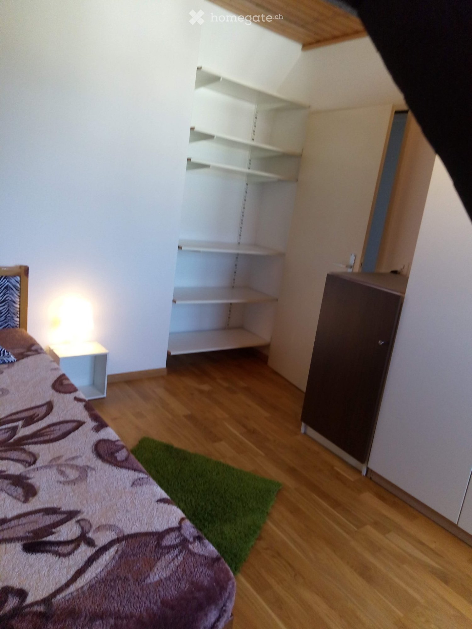 1 room single room, photo 1 of 5