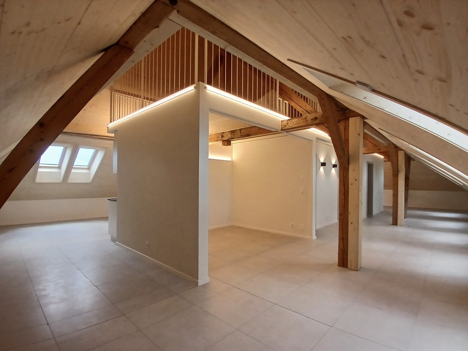 Roof flat, photo 8 of 10