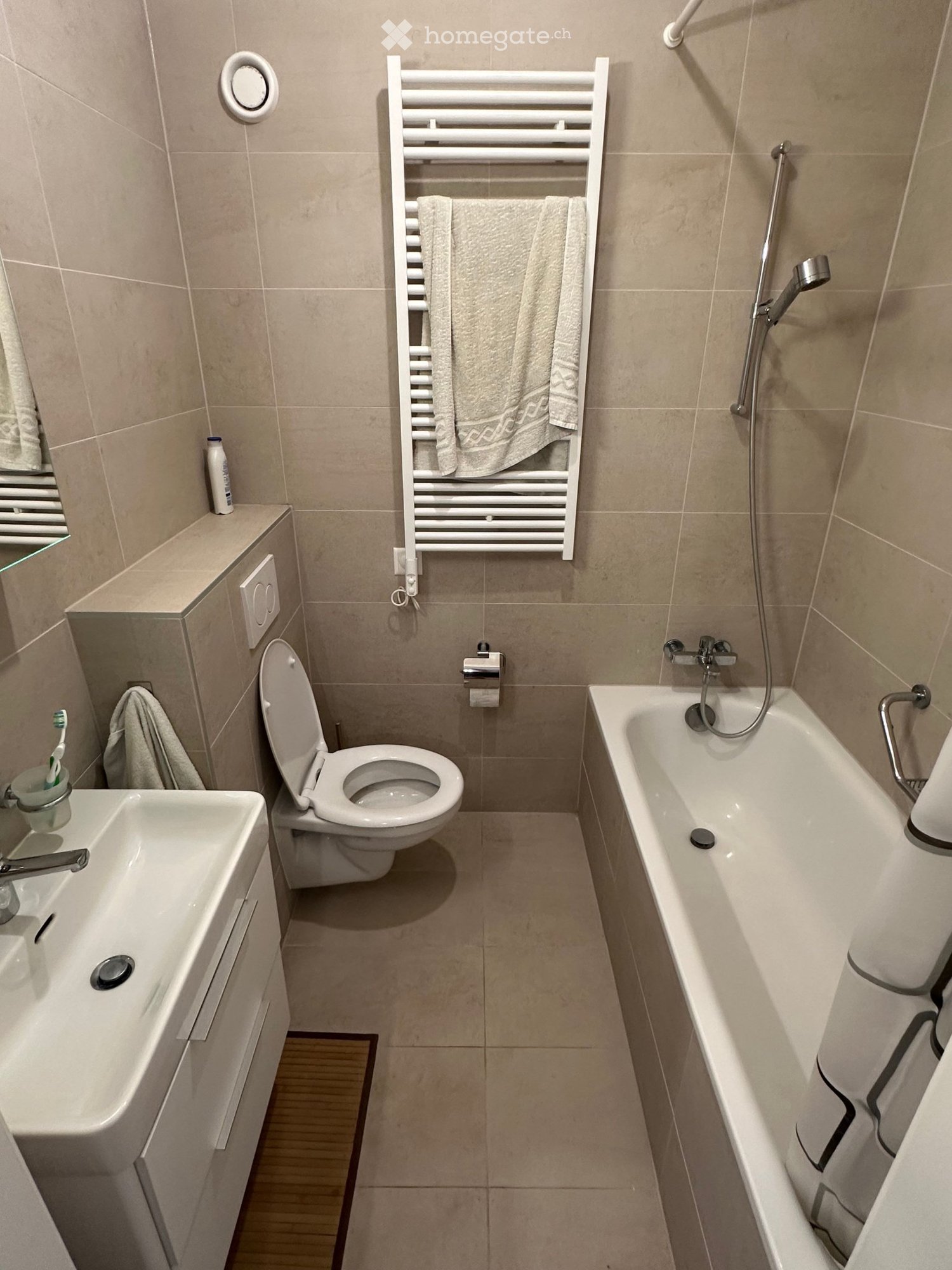 3 rooms apartment, photo 3 of 5