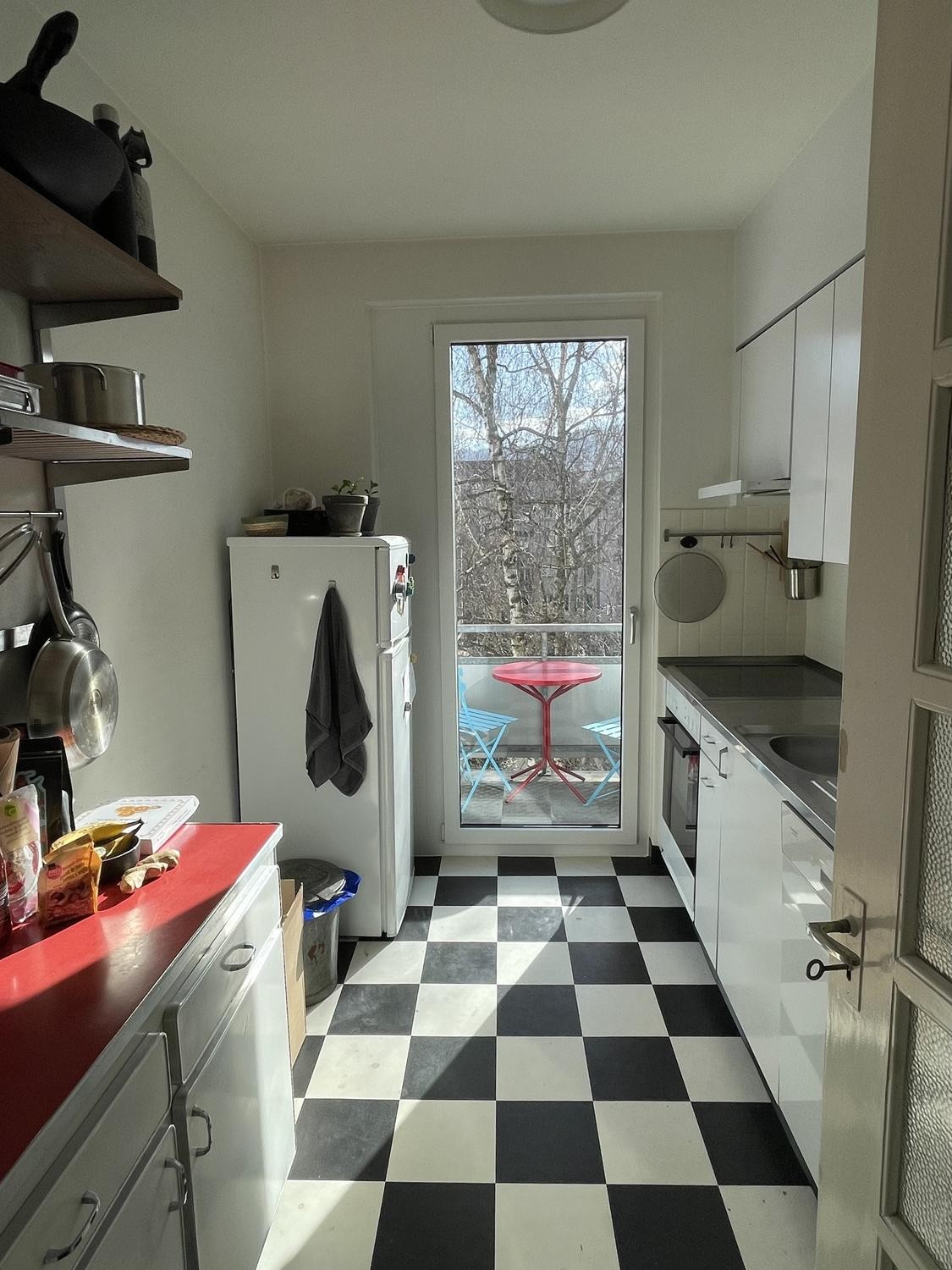 Room in a shared flat, foto 3 di 4