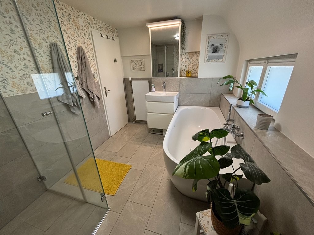 5 rooms single house