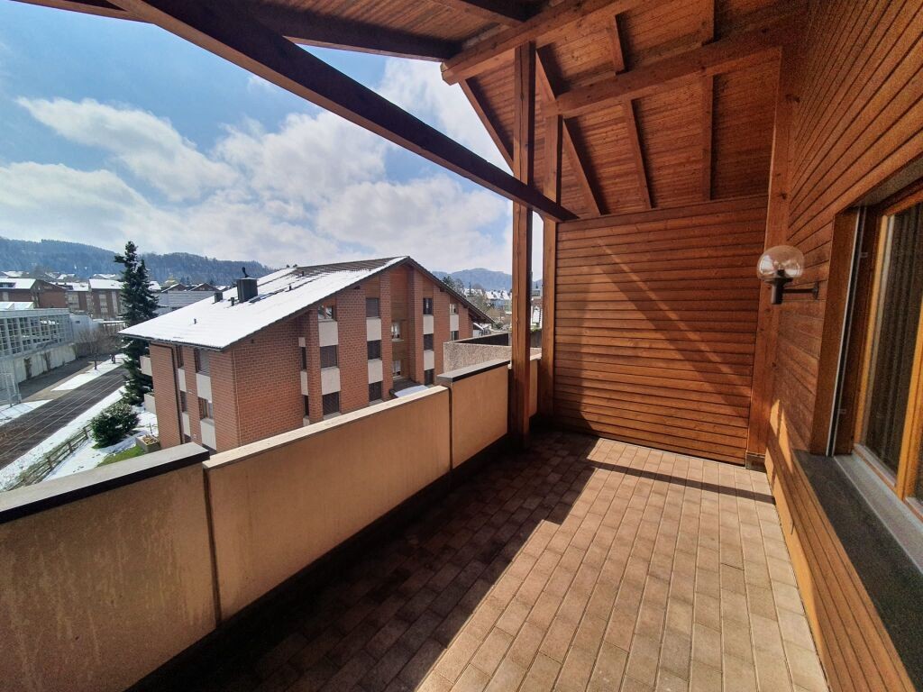 4 rooms apartment, photo 9 of 10