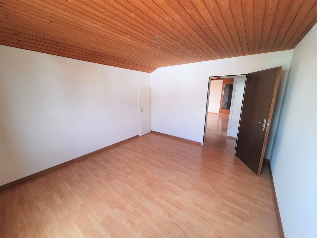 4 rooms apartment, photo 7 of 10