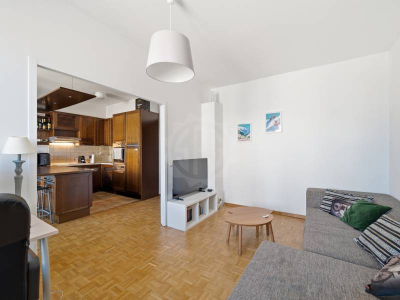 4 rooms apartment, photo 7 of 10