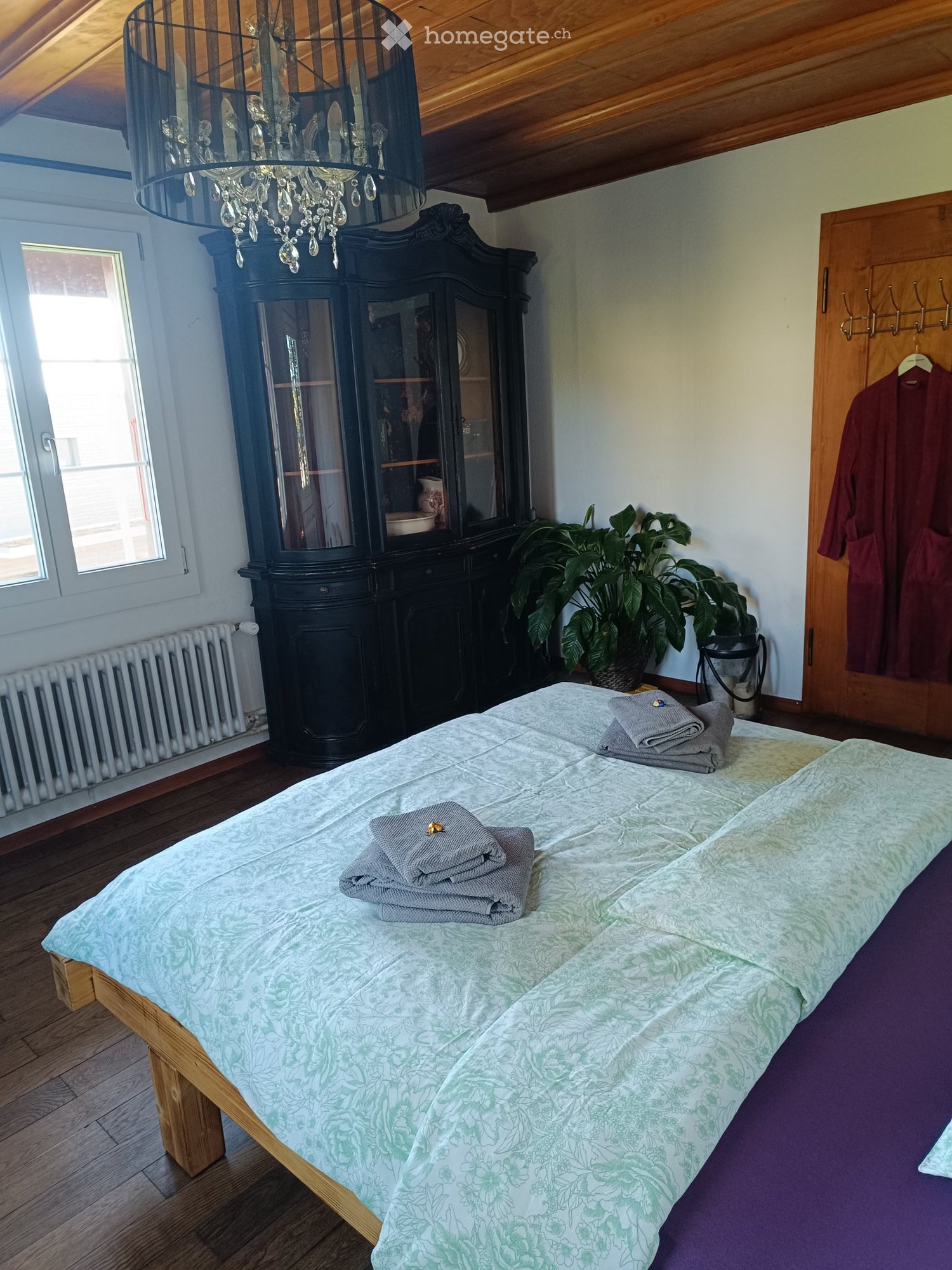 1 room single room