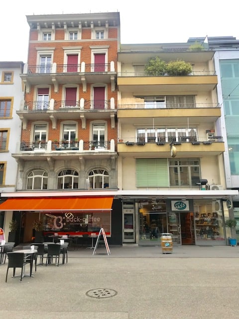 355m² coffeehouse, photo 8 of 9