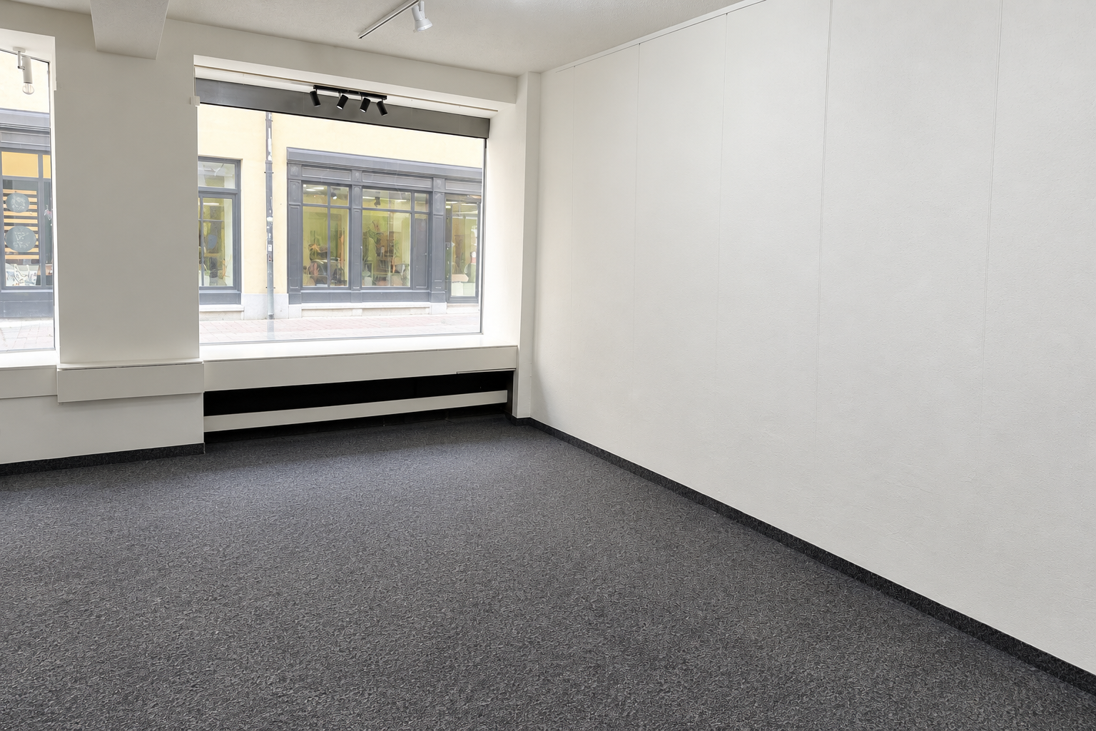 Bright retail premises in the Churer Altstadt, photo 1 of 7