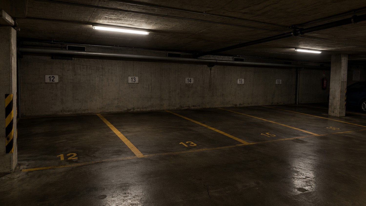 Underground slot, photo 1 of 2