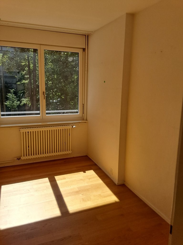 5 rooms apartment, photo 7 of 9